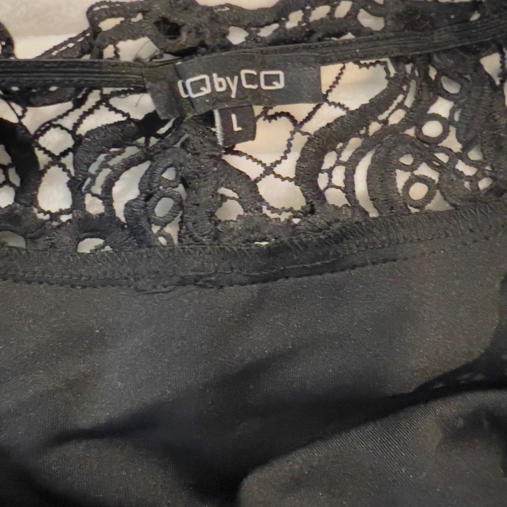 #A257  CQ by CQ  Romantic  Black Lace Off-Shoulder Chic Vintage Top NWOT  L - Picture 5 of 11